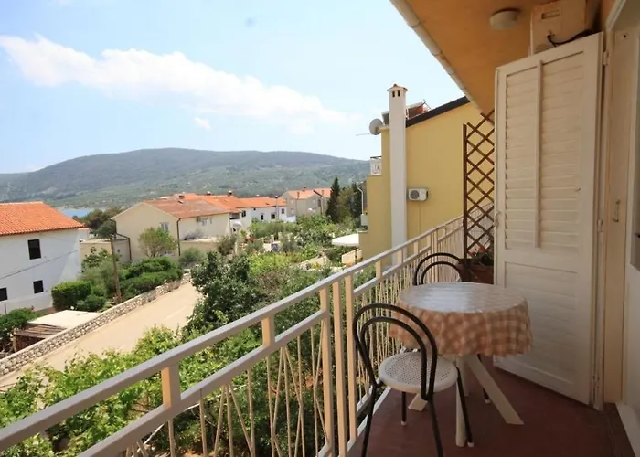 With A Parking Space - 7994 *