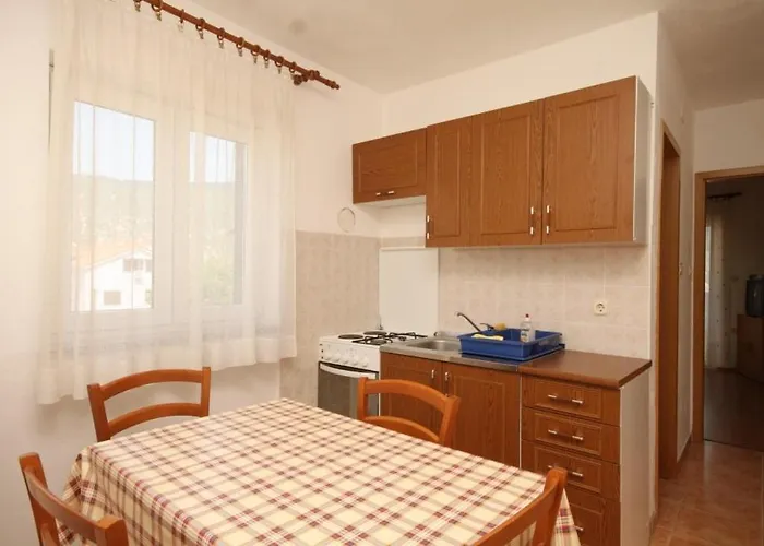 With A Parking Space - 7994 Apartamento Cres