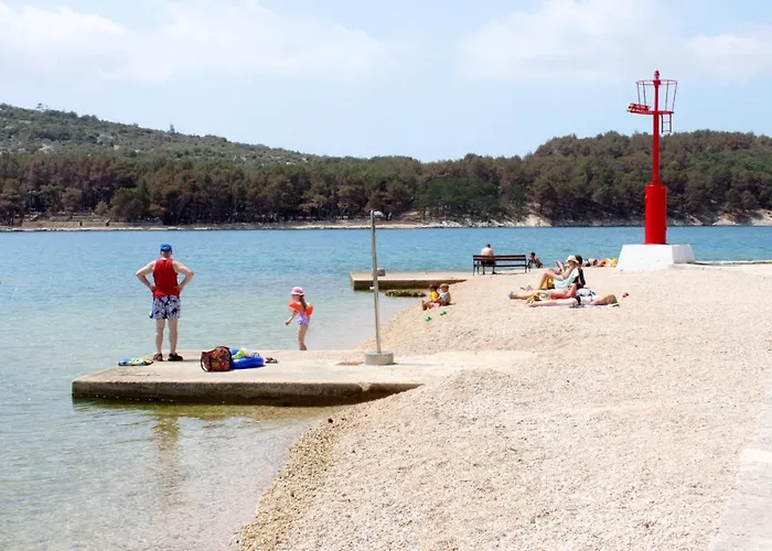 Apartmán With A Parking Space - 7994 Cres